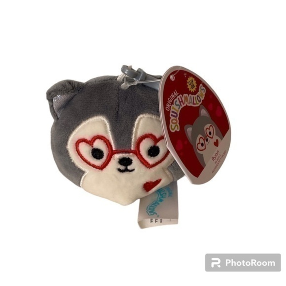 Squishmallow Ryan the Husky Dog key chain clip NWT Valentines 3”